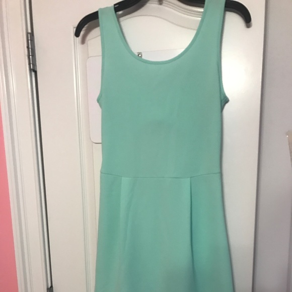 Boutique Dress - Picture 2 of 2